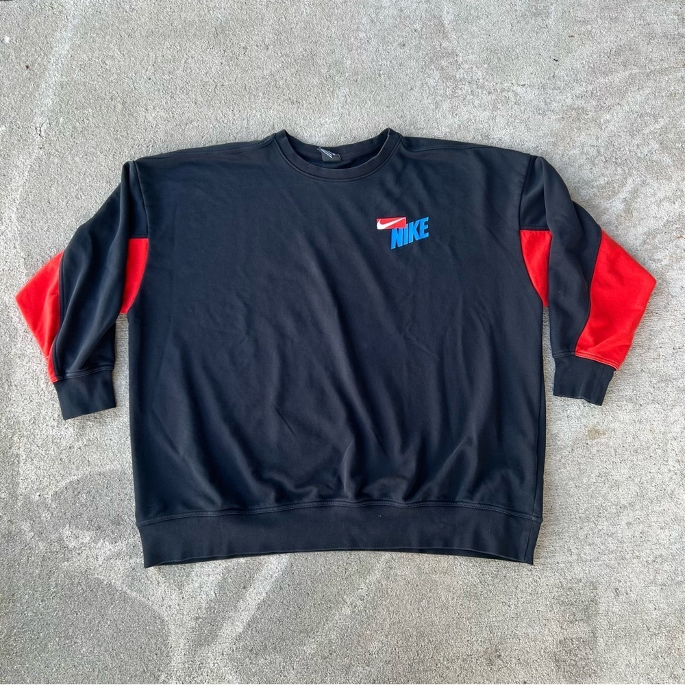 Nike Men's Black Sweater with Red and Blue Accents - Picture 10 of 10